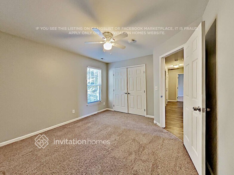 Building Photo - 12145 Autumn Winds Ln