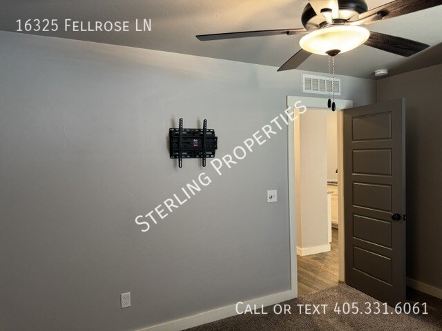 Building Photo - 16325 Fellrose Ln