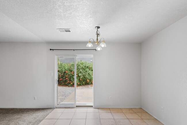 Building Photo - 8928 Jasper Dr NE