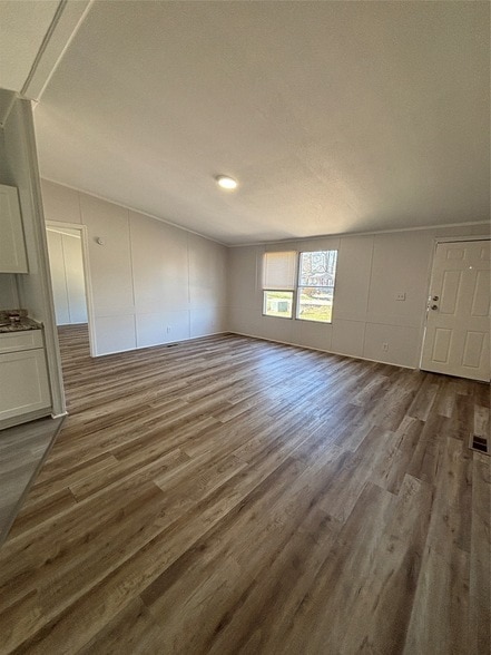 Building Photo - 16509 Brittany Way