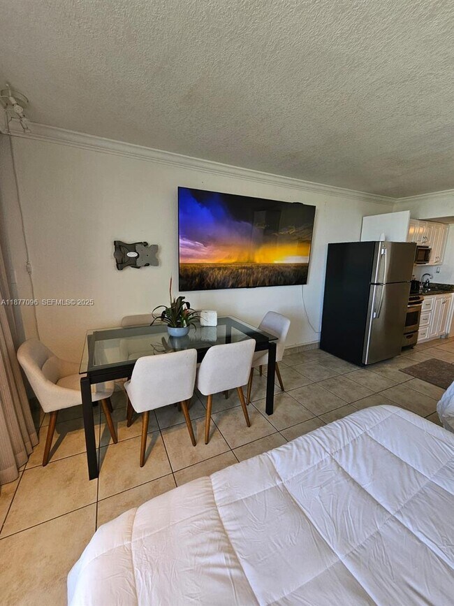 Building Photo - 19201 Collins Ave