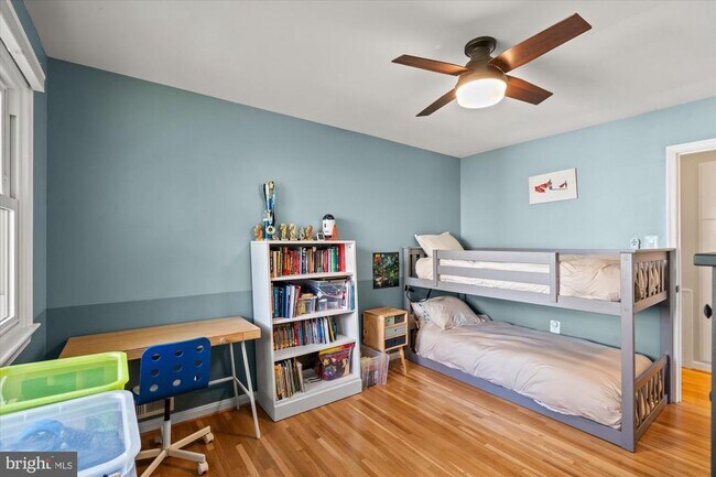 Building Photo - 6123 Beech Tree Dr