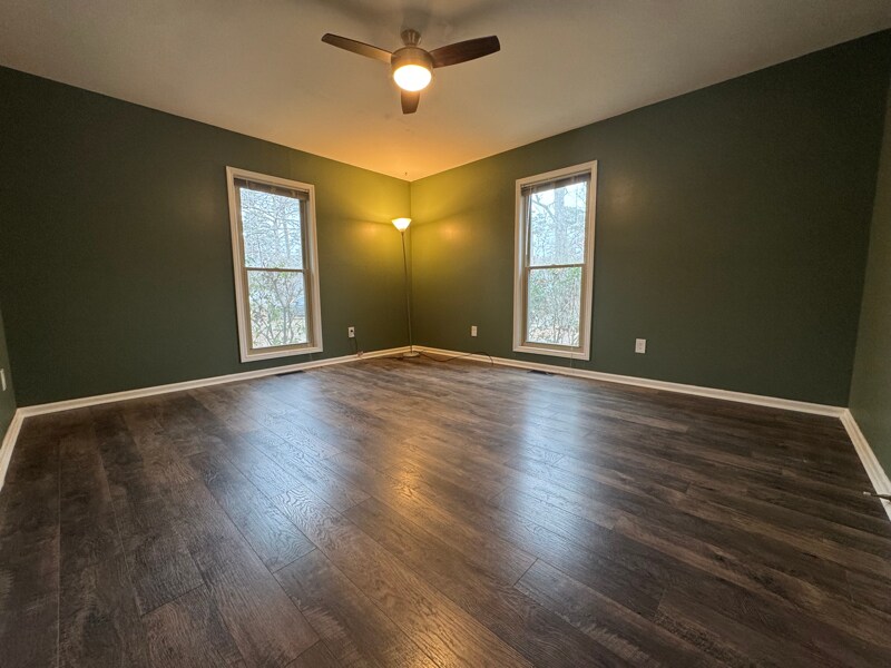 Building Photo - 1104 Boone Ln