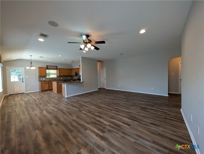 Building Photo - 2937 Post Oak Cir