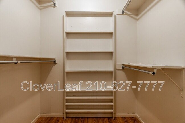 Building Photo - 3503 Clearfield Dr