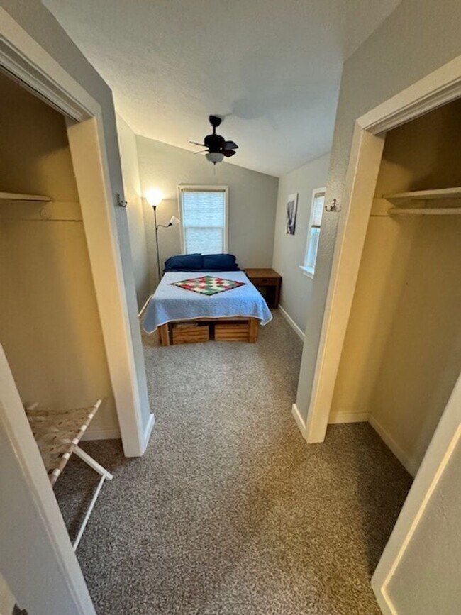 Building Photo - SHAS2352