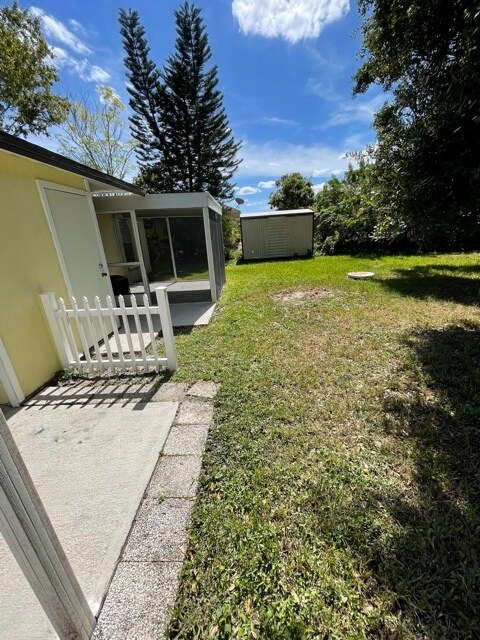 Back Yard - 12337 Buffing Rd