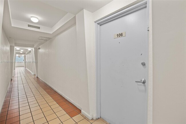 Building Photo - 1060 NW 7th St