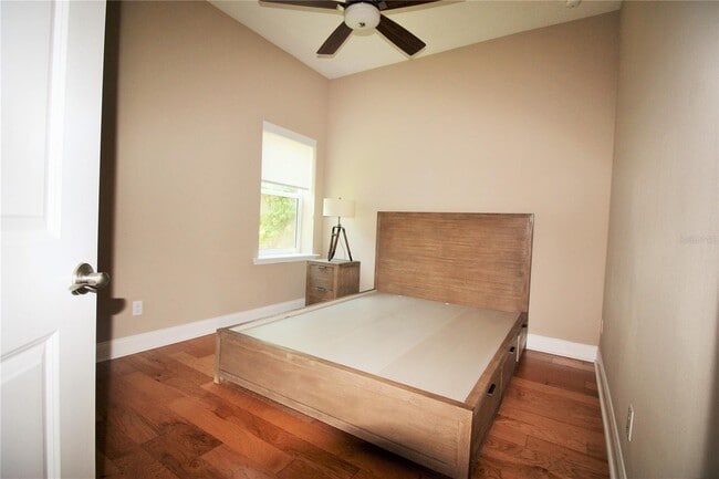 Building Photo - 7909 Laureate Blvd