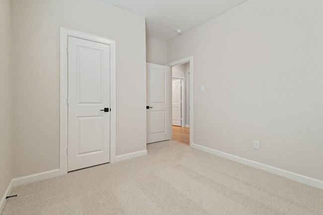 Building Photo - 1119 Campside Dr