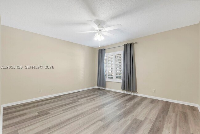 Building Photo - 7370 NW 61st Terrace