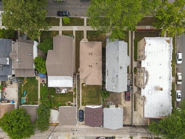 Building Photo - 4711 W Patterson Ave