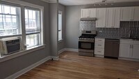 Building Photo - 127-129 E 46th St