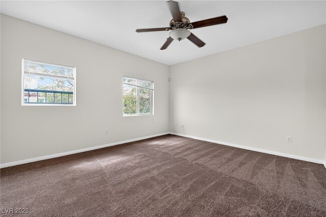 Building Photo - 7701 W Robindale Rd