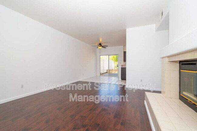 Building Photo - 39945 Temecky Way