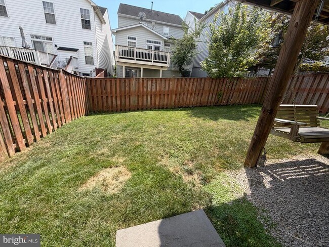 Building Photo - 4009 Dogberry Ln