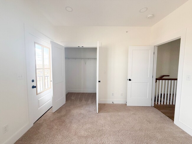 Building Photo - Modern 3-Bedroom Home with Pool and Pickleball Court at Highbury