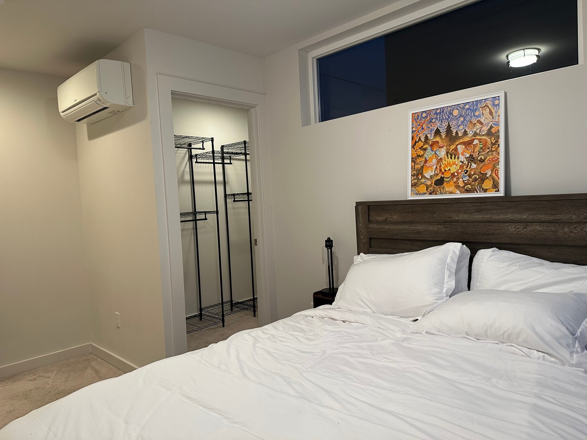 Building Photo - 152 21st Ave E