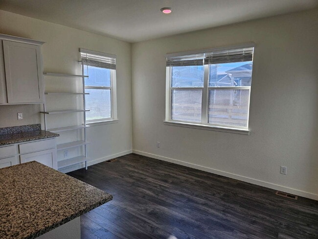 Building Photo - 3 bed 3 bath home in Bennett.