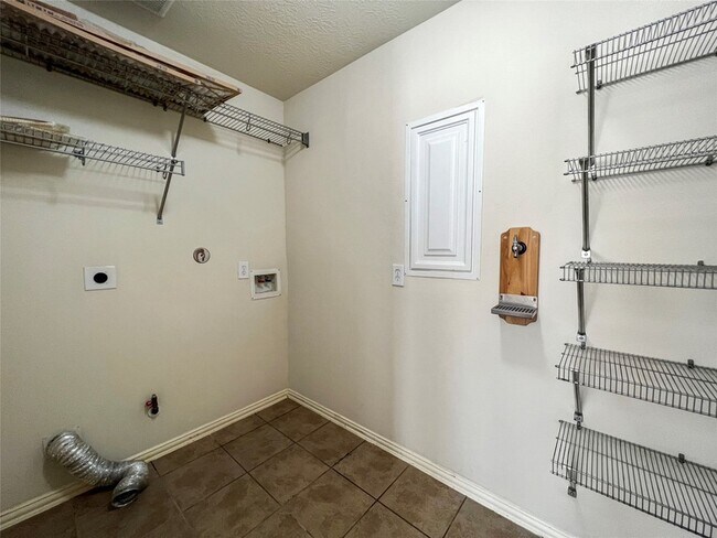 Building Photo - 24811 Mason Trail Dr