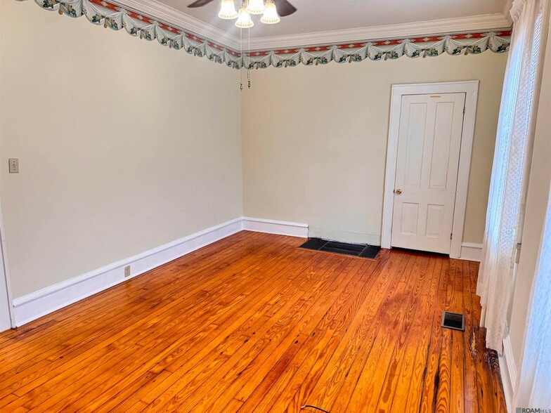 Building Photo - 781 North St