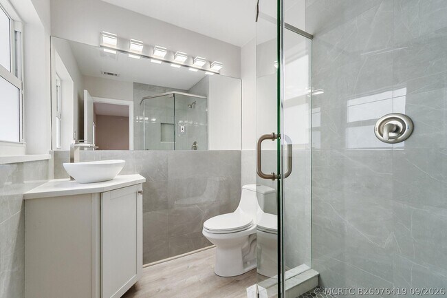 Building Photo - 624 Southwind Cir