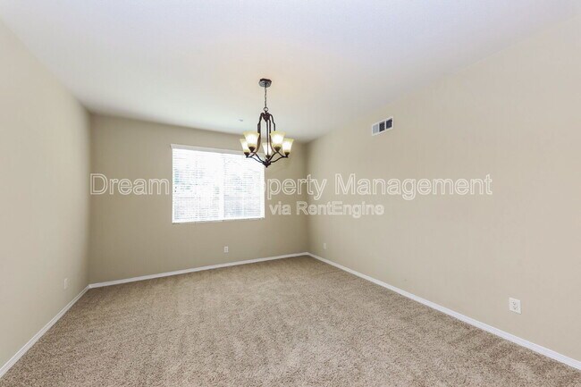 Building Photo - 4822 Brookside Ave