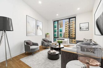 Building Photo - 2 bedroom in LONG ISLAND CITY NY 11101