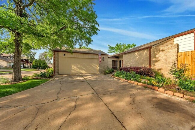 Primary Photo - 3003 Ashford Oak Dr