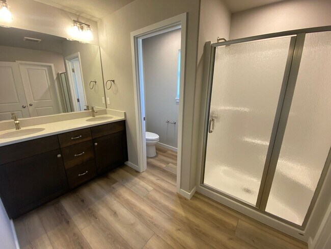 Building Photo - Brand New House in Winston! 1 Year Lease Required
