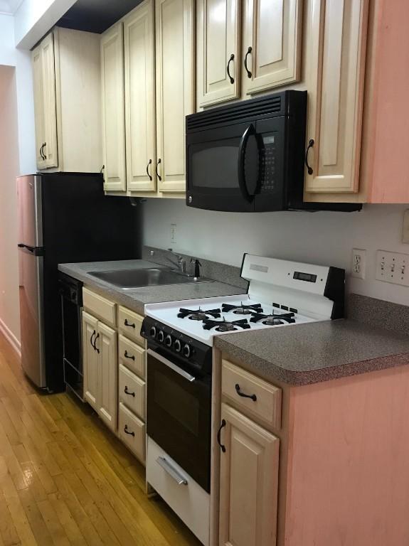 Building Photo - 2 bedroom in New York NY 10025