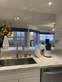 Building Photo - 701 SW 142nd Ave