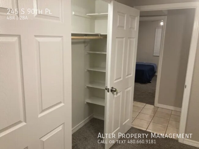 Building Photo - 245 S 90th Pl