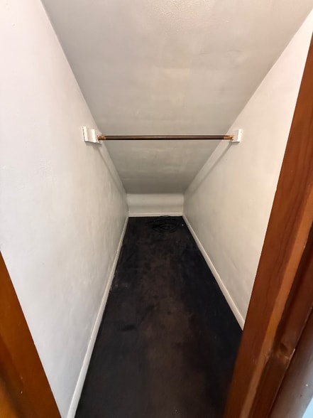 Building Photo - 1523 Melvin Ave