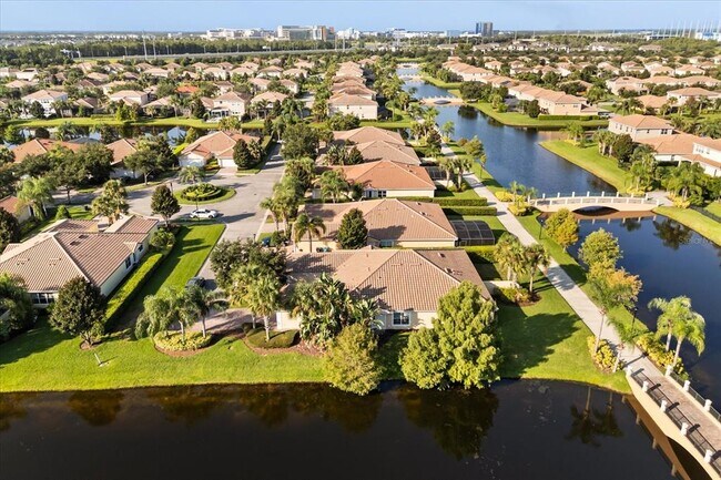 Building Photo - 12223 Pescara Ln