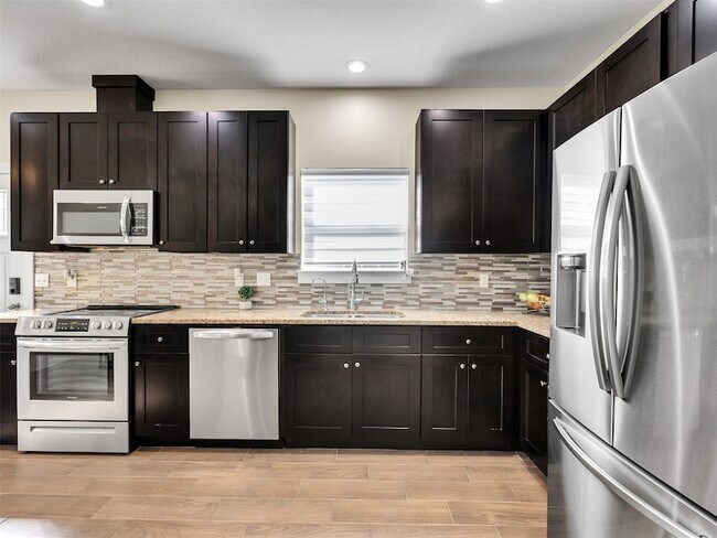 Building Photo - 16984 W Juneau St