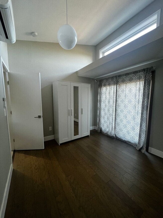 Building Photo - 2 bed/2 bath charming ADU for Rent in Concord