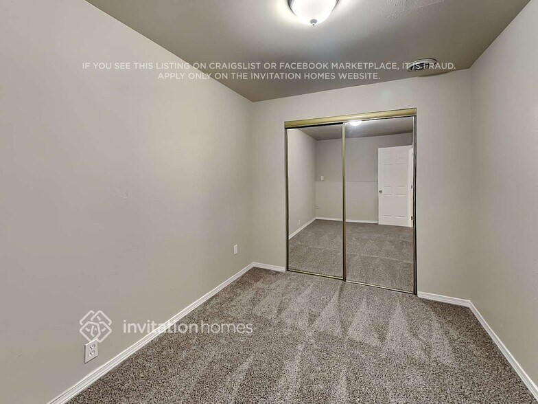 Building Photo - 16911 S Tapps Dr E