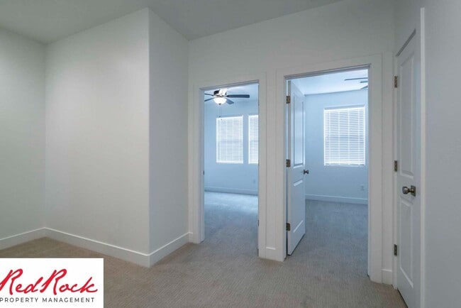 Building Photo - 6 Month Lease! 3 Bedroom Townhome in Washington Fields with Community Pool