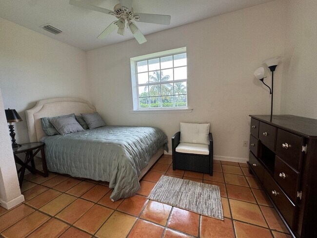 Building Photo - 12284 Indian Mound Rd