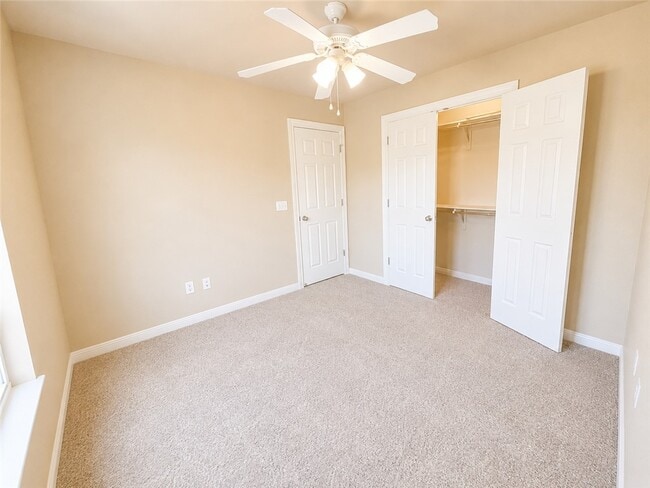 Building Photo - 3491 W Clearwood Dr