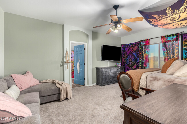 Building Photo - 20475 E Palomino Dr