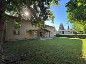 Building Photo - 746 Rancheria Dr
