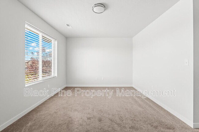 Building Photo - 4443 W Sunny Cove St