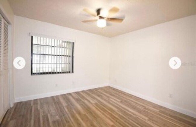 Building Photo - 2112 Oak Chace Ct