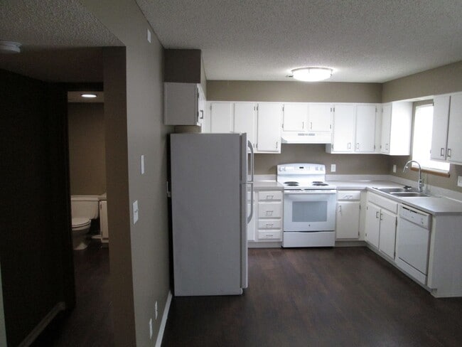 Building Photo - Next to Capital Beach Lake with free internet & cable tv