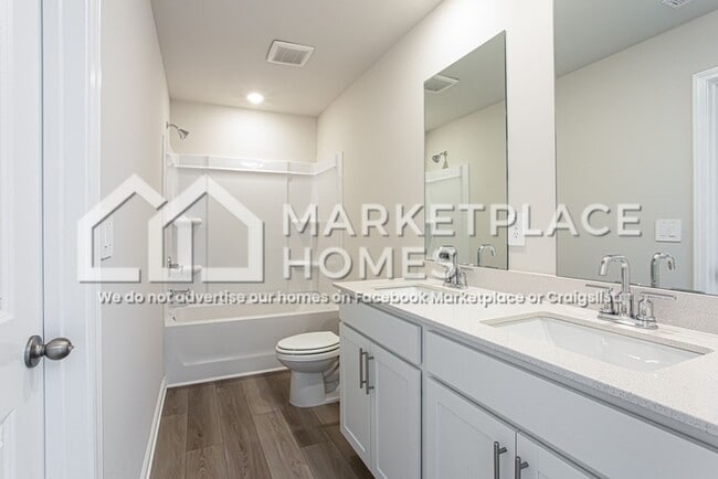 Building Photo - 2121 Avalon Rdg