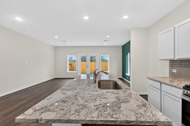 Building Photo - 9113 Highland Northern Wy