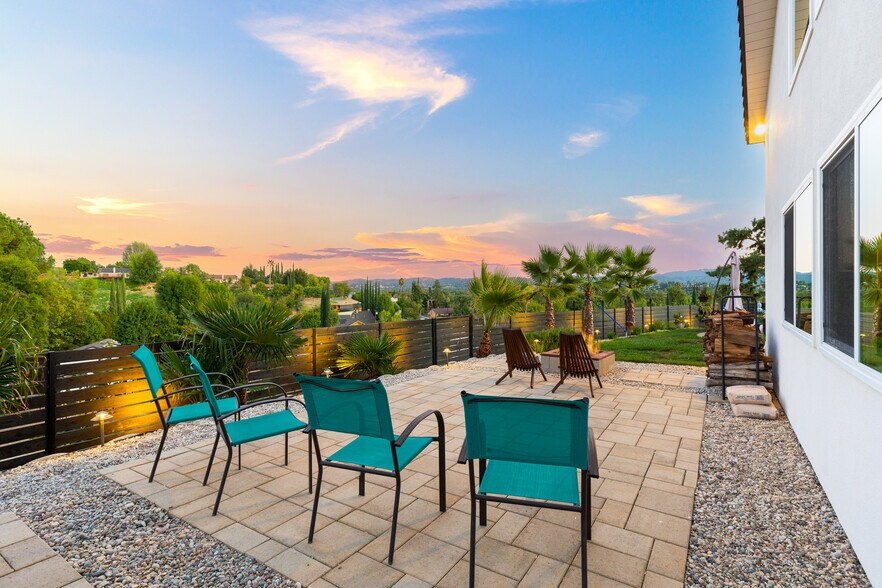 Building Photo - 7130 Gateshead Way