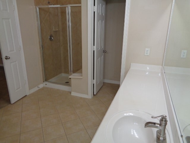 Building Photo - 919 Sweet Pine Dr